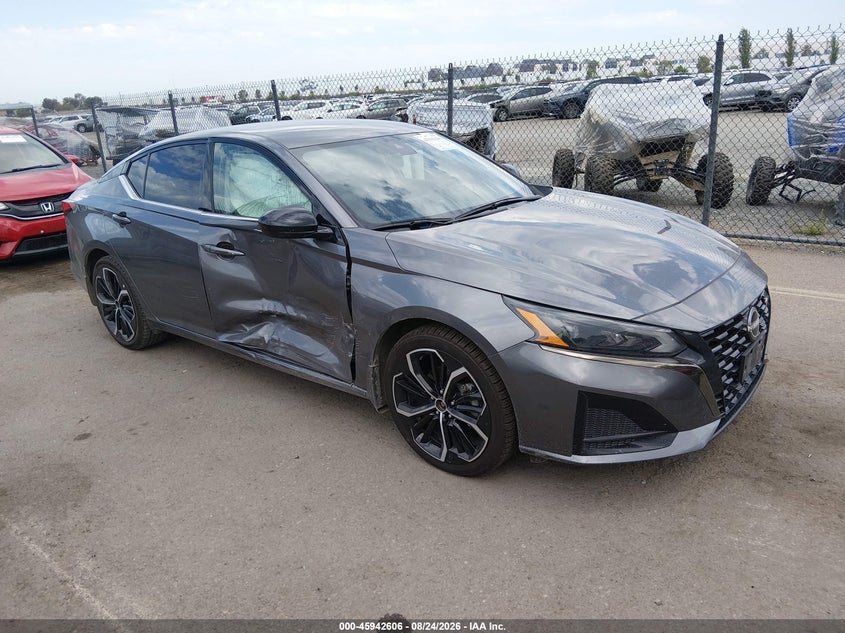 2024 Nissan Altima VIN 1N4BL4CV5RN416582 — IAAI salvage auction photo