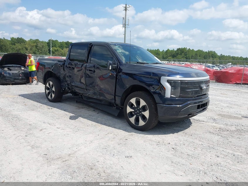 2025 Ford F-150 VIN 1FT6W7L75SWG00667 — IAAI salvage auction photo