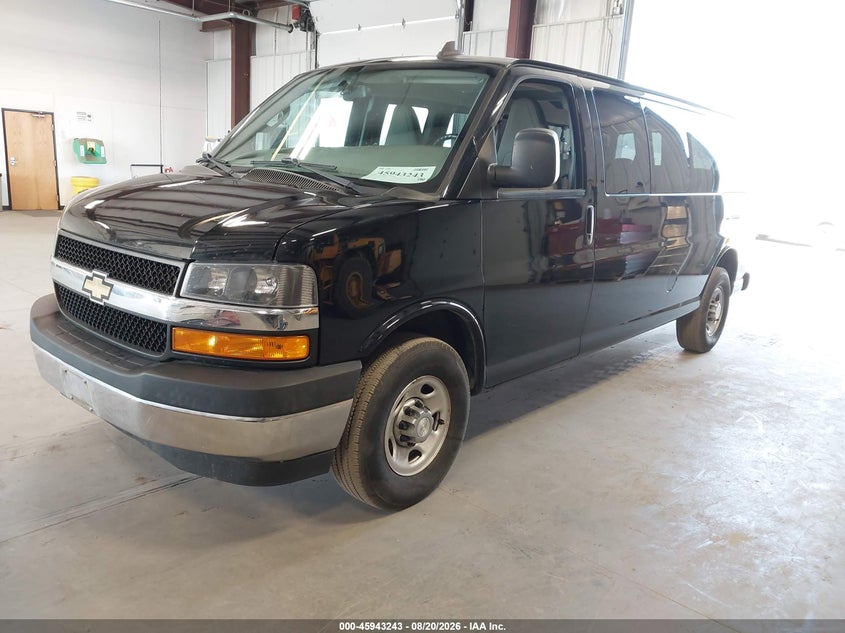 2018 Chevrolet Express 3500 VIN 1GAZGPFG9J1299962 IAAI salvage auction — NORMAL WEAR, Sf97 (Washington), sold $21,100 on 2026-09-10 (photo 2)