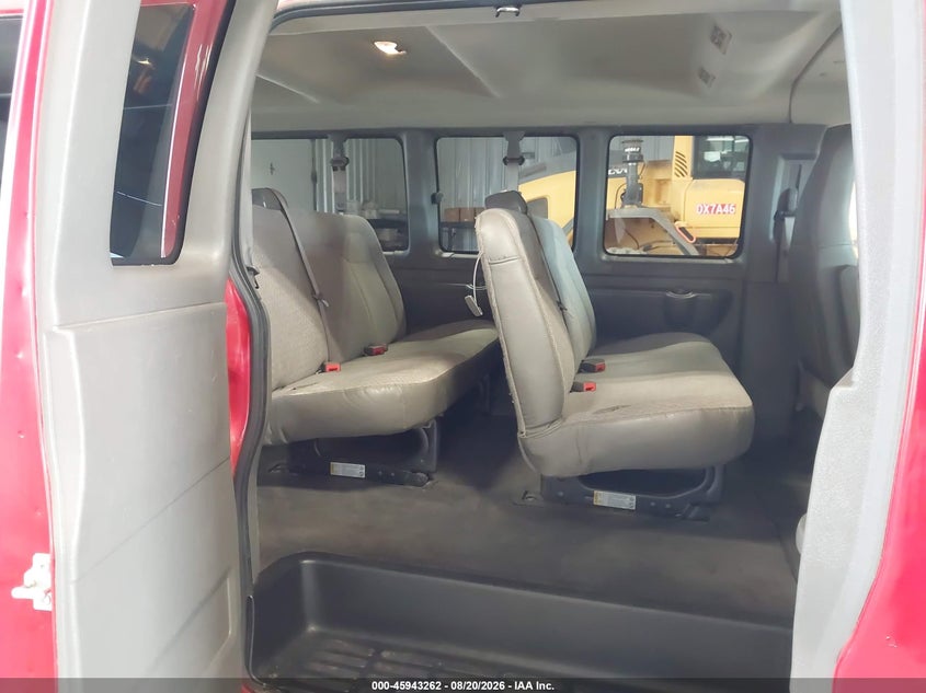 2018 Chevrolet Express 3500 VIN 1GAZGPFG1J1299857 IAAI salvage auction — NORMAL WEAR, Sf97 (Washington), sold $20,000 on 2026-09-10 (photo 8)