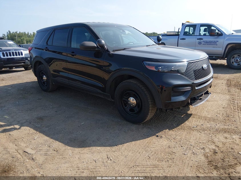 2022 Ford Police interceptor utility VIN 1FM5K8AB5NGA56105 — IAAI salvage auction photo