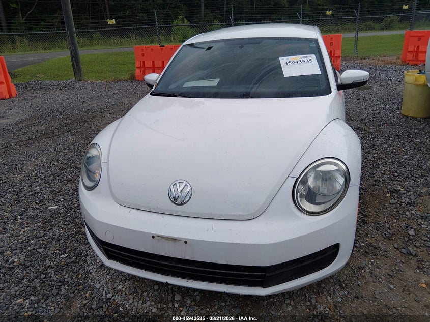 2014 Volkswagen Beetle VIN 3VWJP7AT4EM628159 IAAI salvage auction — NORMAL WEAR, Clear (Mississippi), sold $1,600 on 2026-08-28 (photo 6)