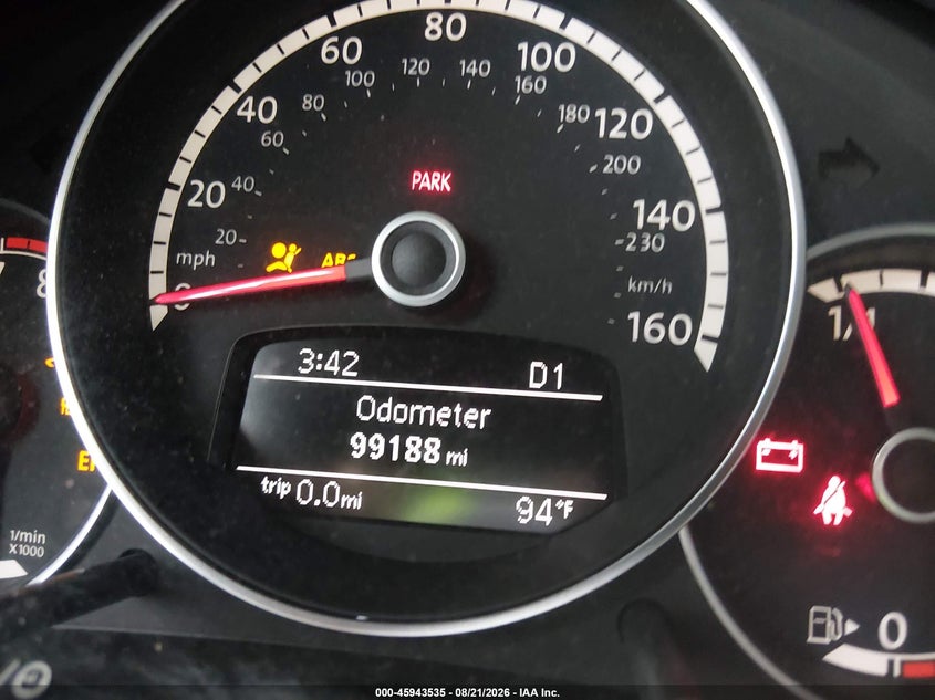 2014 Volkswagen Beetle VIN 3VWJP7AT4EM628159 IAAI salvage auction — NORMAL WEAR, Clear (Mississippi), sold $1,600 on 2026-08-28 (photo 7)