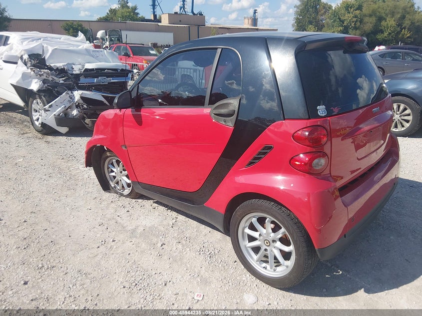 2009 Smart Fortwo VIN WMEEJ31X79K284357 IAAI salvage auction — Unknown, Salvage (Kentucky), sold $950 on 2026-09-09 (photo 3)