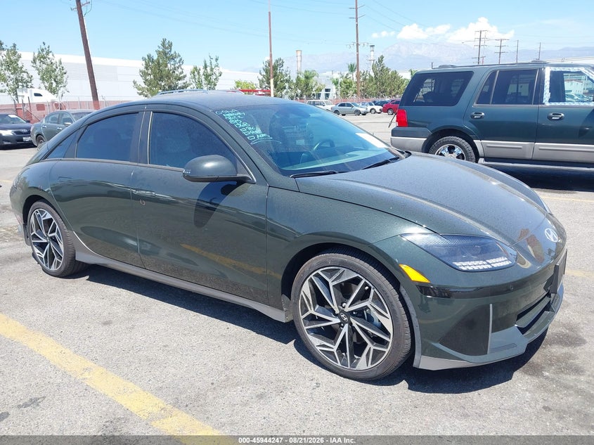 2024 Hyundai Ioniq 6 VIN KMHM34AA6RA054476 — IAAI salvage auction photo