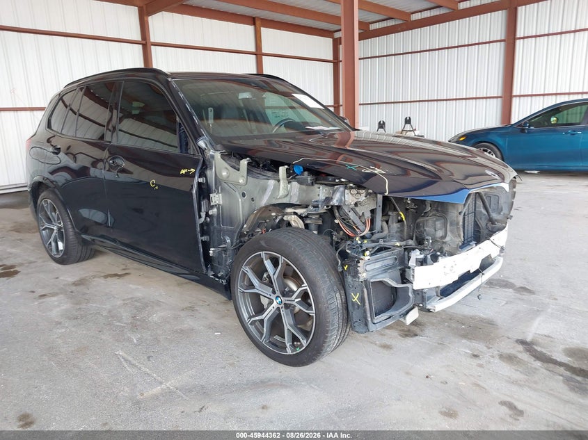 2020 BMW X5 VIN 5UXCR4C03L9B56699 — IAAI salvage auction photo