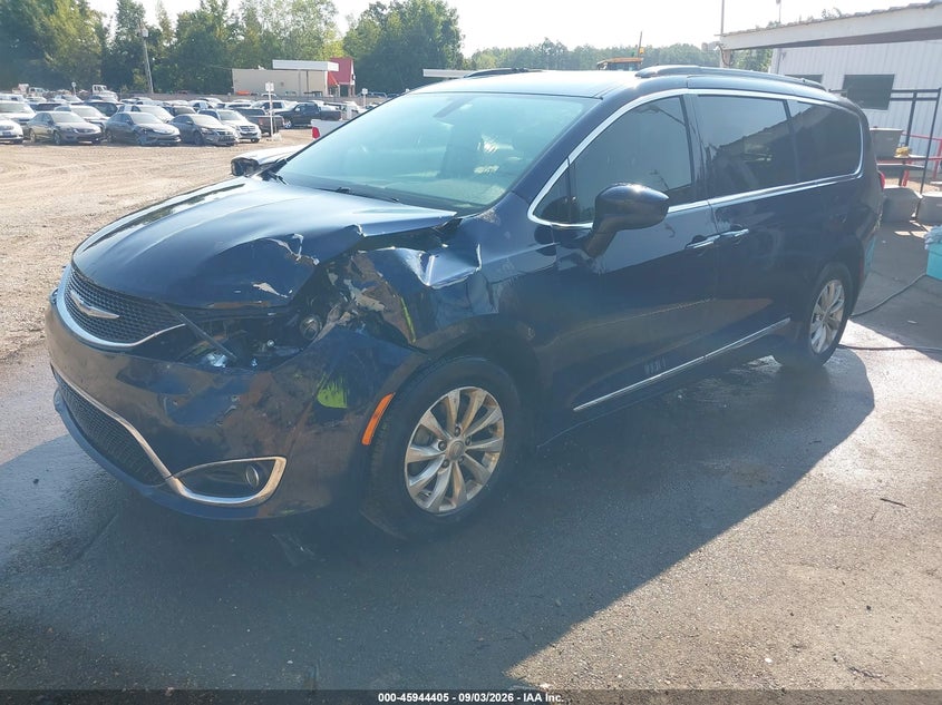 2017 Chrysler Pacifica VIN 2C4RC1BG6HR526424 IAAI salvage auction — NORMAL WEAR, Clear (Alabama), sold $575 on 2026-09-28 (photo 2)