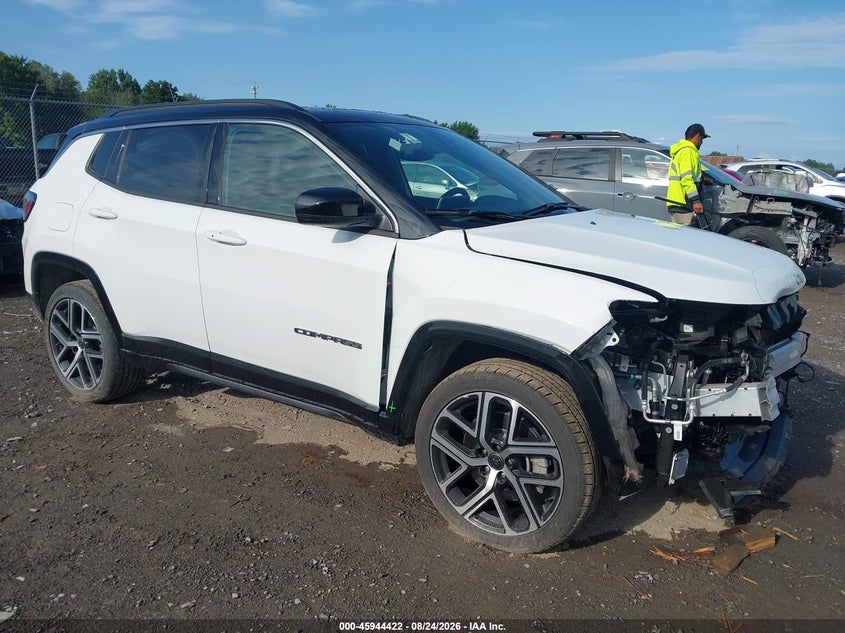 2025 Jeep Compass VIN 3C4NJDCN4ST594115 — IAAI salvage auction photo