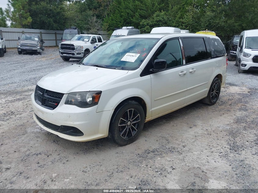 2015 Dodge Grand caravan VIN 2C4RDGBG2FR543217 IAAI salvage auction — REPOSSESSION, Clear (Florida), sold $250 on 2026-10-11 (photo 2)