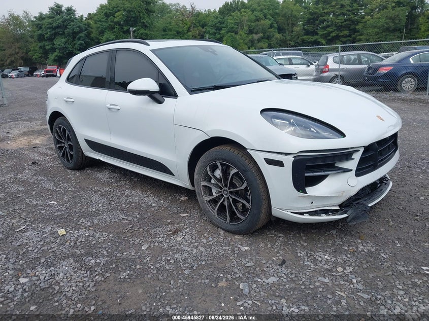 2021 Porsche Macan VIN WP1AG2A5XMLB52506 IAAI salvage auction — FRONT END, Salvage Title, sold $17,100 on 2026-08-30 (photo 1)