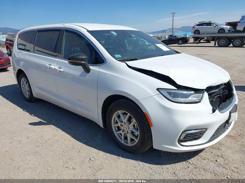 2025 Chrysler Pacifica VIN 2C4RC1BG0SR530993 — IAAI salvage auction photo