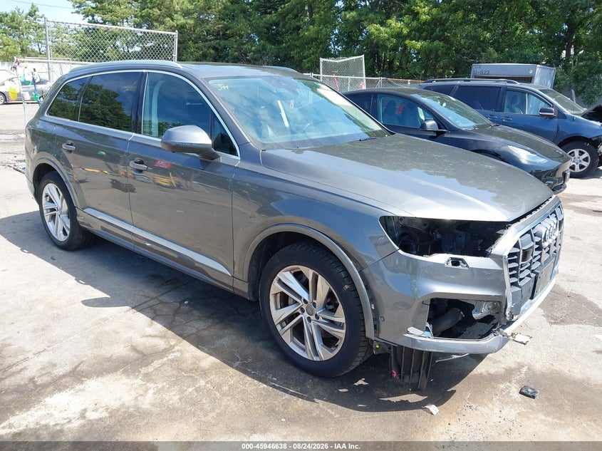 2020 Audi Q7 VIN WA1LJAF76LD006817 — IAAI salvage auction photo