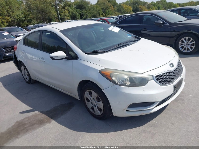 2016 Kia Forte VIN KNAFX4A65G5497167 IAAI salvage auction — NORMAL WEAR, Wait Title, sold $125 on 2026-08-31 (photo 1)