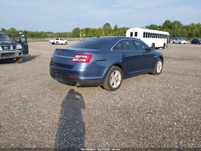 2018 Ford Taurus VIN 1FAHP2D85JG141302 IAAI salvage auction — NORMAL WEAR, SF97 (Maryland), sold $7,100 on 2026-09-08 (photo 4)