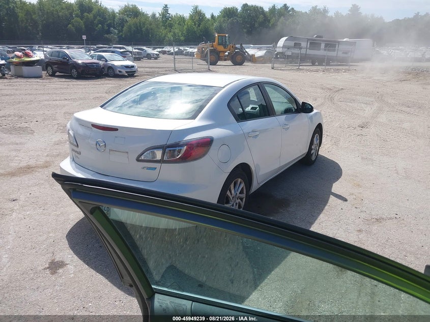 2012 Mazda 3 VIN JM1BL1V89C1697798 IAAI salvage auction — NORMAL WEAR, Original (Maine), sold $0 on 2026-09-16 (photo 4)