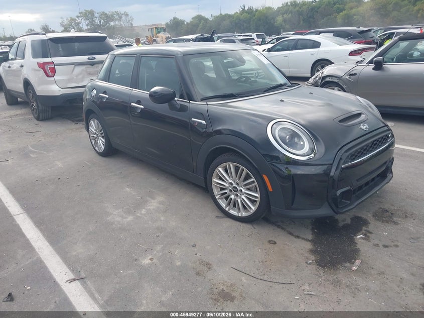 2024 Mini Hard top VIN WMW53DK04R2V43822 — IAAI salvage auction photo