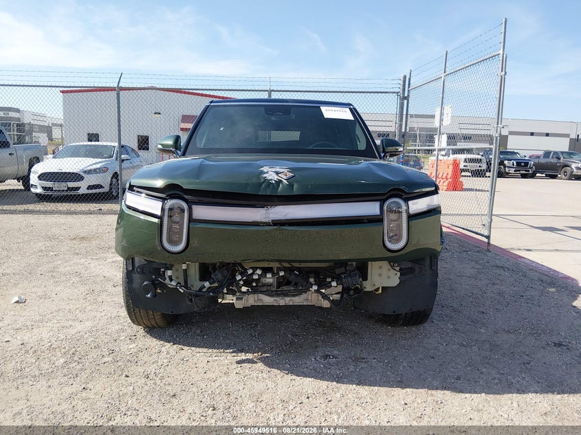 2024 Rivian R1s VIN 7PDSGABA4RN039327 IAAI salvage auction — FRONT END, Wait Title, sold $17,200 on 2026-09-08 (photo 6)