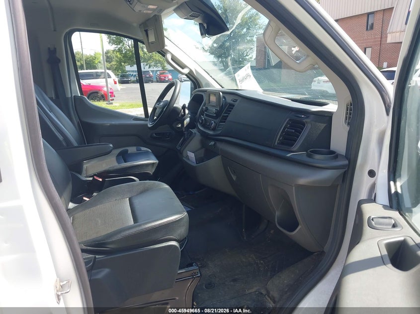 2022 Ford Transit-350 VIN 1FBAX2Y87NKA14516 IAAI salvage auction — NORMAL WEAR, Sf97 (Virginia), sold $19,600 on 2026-09-08 (photo 5)