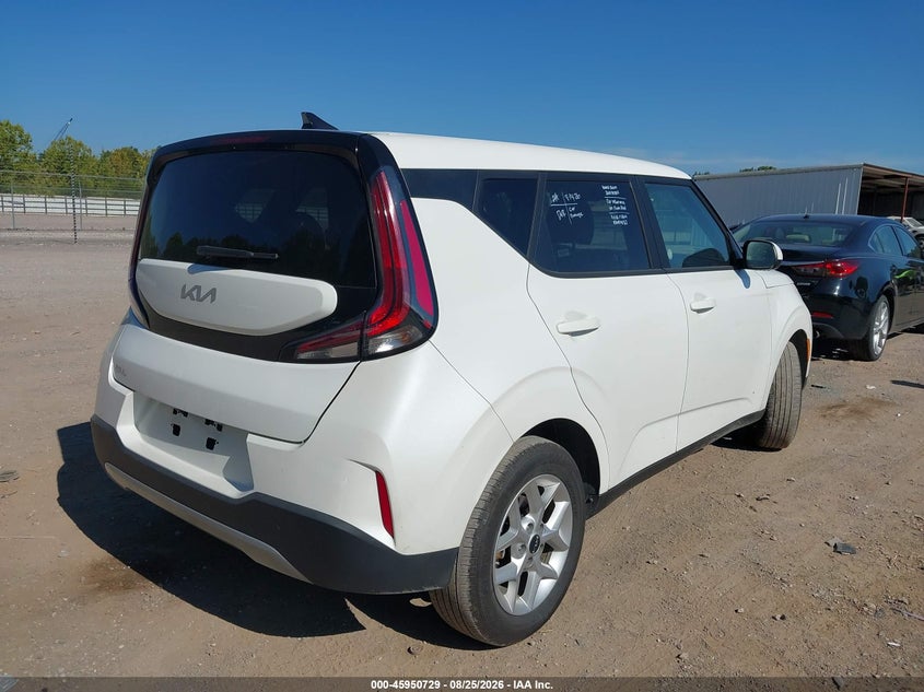 2025 Kia Soul VIN KNDJ23AU8S7964146 IAAI salvage auction — LEFT FRONT, Clear (Texas), sold $7,150 on 2026-09-09 (photo 4)