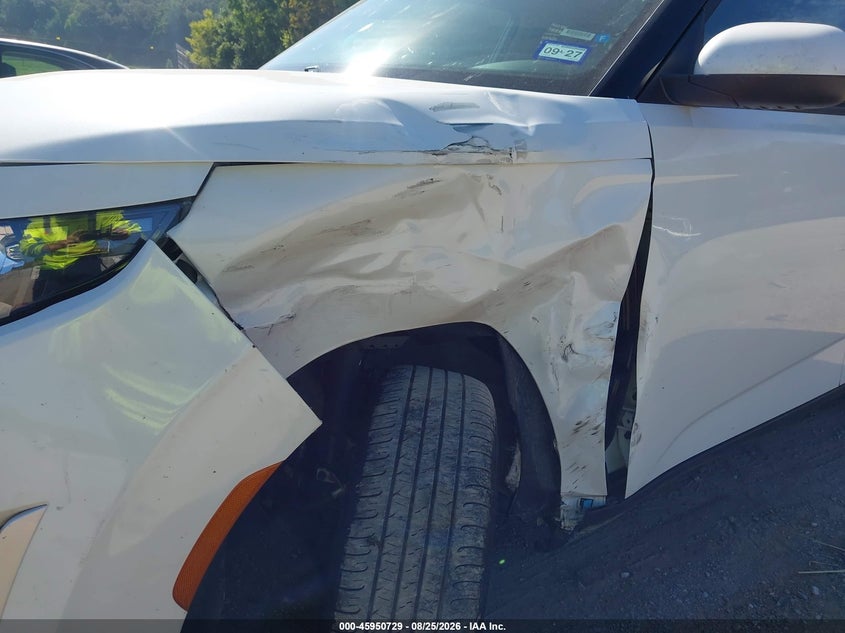 2025 Kia Soul VIN KNDJ23AU8S7964146 IAAI salvage auction — LEFT FRONT, Clear (Texas), sold $7,150 on 2026-09-09 (photo 6)
