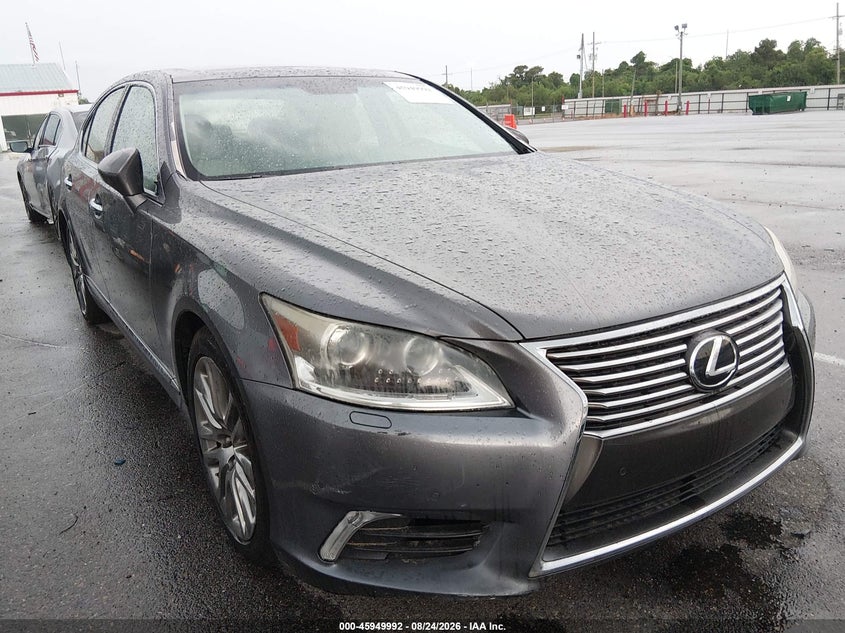 2013 Lexus Ls VIN JTHBL5EF4D5113919 — IAAI salvage auction photo
