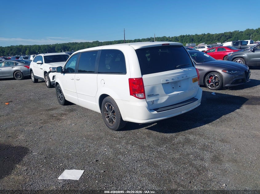 2017 Dodge Caravan VIN 2C4RDGBG8HR649626 IAAI salvage auction — REAR END, Enterprise Vehicles Clear Only (Delaware), sold $750 on 2026-09-11 (photo 3)