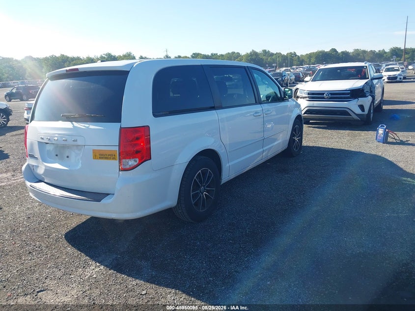 2017 Dodge Caravan VIN 2C4RDGBG8HR649626 IAAI salvage auction — REAR END, Enterprise Vehicles Clear Only (Delaware), sold $750 on 2026-09-11 (photo 4)
