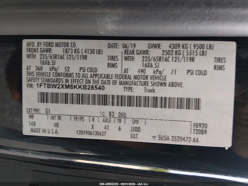 2019 Ford Transit-350 VIN 1FTBW2XM8KKB28540 IAAI salvage auction — NORMAL WEAR, Sf97 (Maryland), sold $8,600 on 2026-09-08 (photo 9)