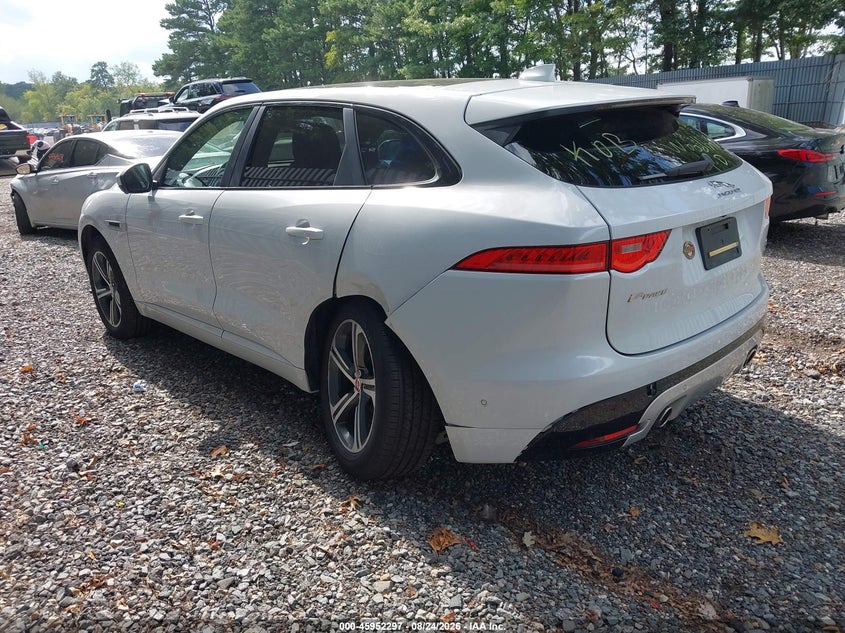 2017 Jaguar F-pace VIN SADCM2BV9HA079507 IAAI salvage auction — REAR END, Salvage (New Jersey), sold $6,200 on 2026-09-07 (photo 3)