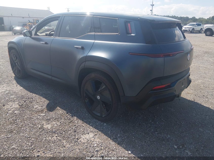 2023 Fisker Ocean VIN VCF1ZBU2XPG005774 IAAI salvage auction — NORMAL WEAR, Clear (Indiana), sold $10,500 on 2026-09-09 (photo 3)