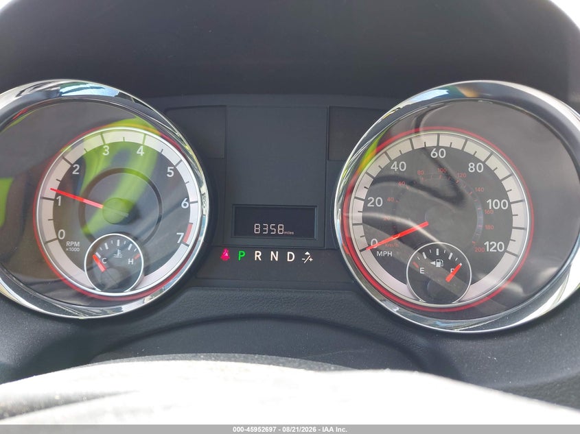 2018 Dodge Grand caravan VIN 2C4RDGBG4JR254767 IAAI salvage auction — NORMAL WEAR, Sf97 (California), sold $9,100 on 2026-09-17 (photo 7)