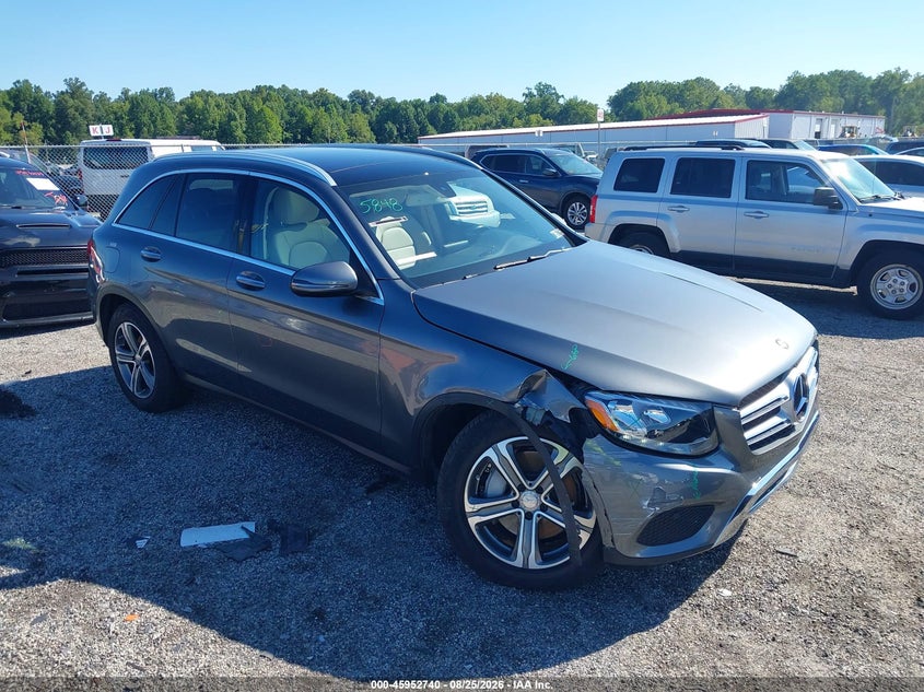 2017 Mercedes-benz Glc VIN WDC0G4KB5HF198661 — IAAI salvage auction photo