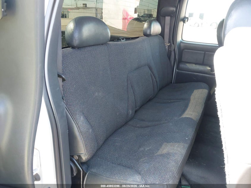 2002 Chevrolet Silverado VIN 2GCEC19X021384534 IAAI salvage auction — FRONT END, Salvage (California), sold $600 on 2026-08-30 (photo 8)