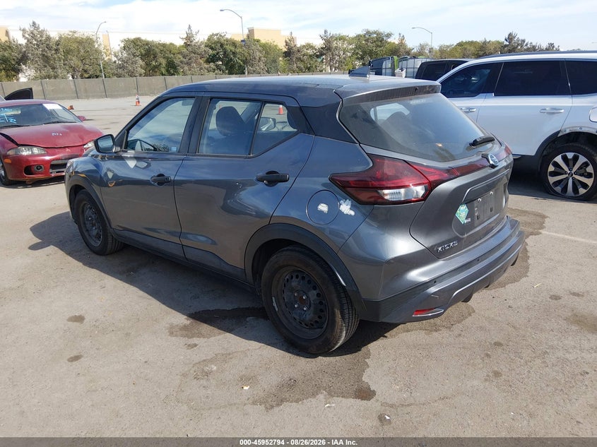 2021 Nissan Kicks VIN 3N1CP5BV1ML523635 IAAI salvage auction — REAR END, Salvage Title, sold $3,700 on 2026-10-04 (photo 3)