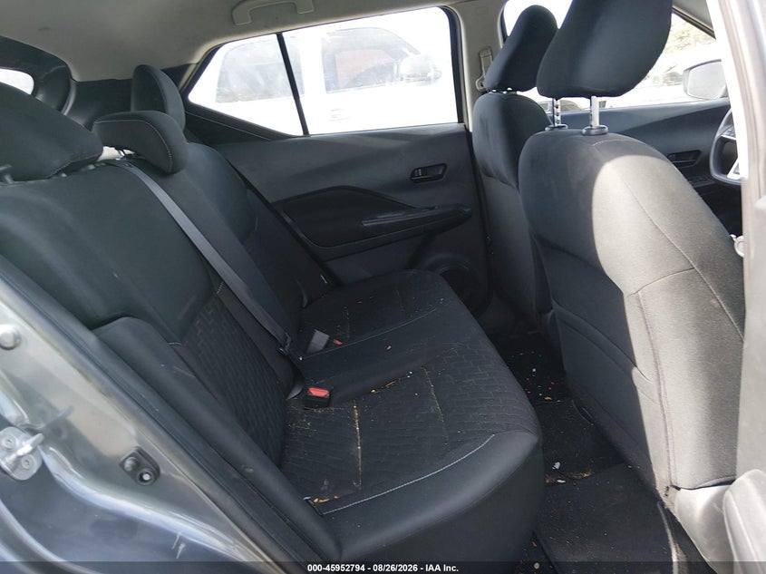 2021 Nissan Kicks VIN 3N1CP5BV1ML523635 IAAI salvage auction — REAR END, Salvage Title, sold $3,700 on 2026-10-04 (photo 8)