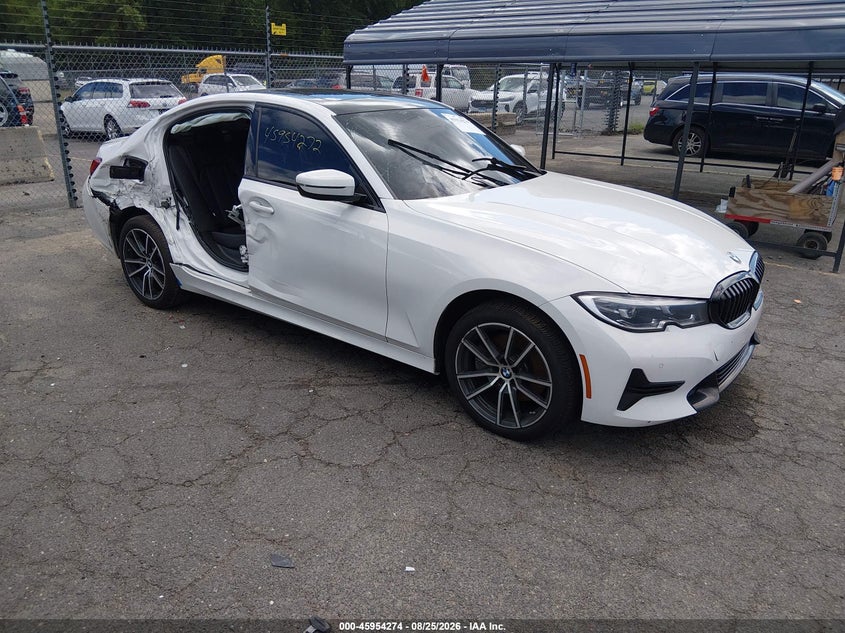 2021 BMW 3er VIN 3MW5R7J03M8B92607 — IAAI salvage auction photo