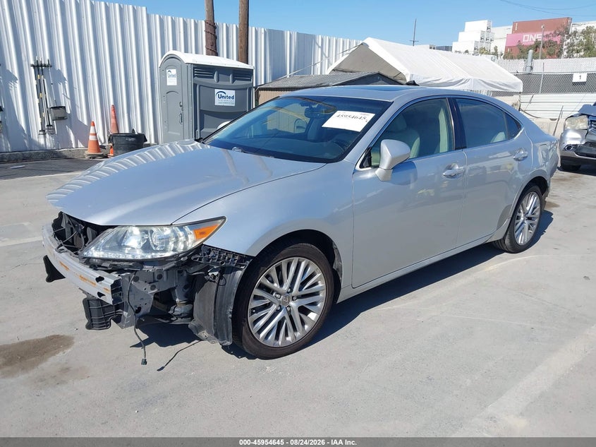 2014 Lexus VIN JTHBK1GG2E2139987 IAAI salvage auction — FRONT & REAR, Salvage Title, sold $4,000 on 2026-09-07 (photo 2)