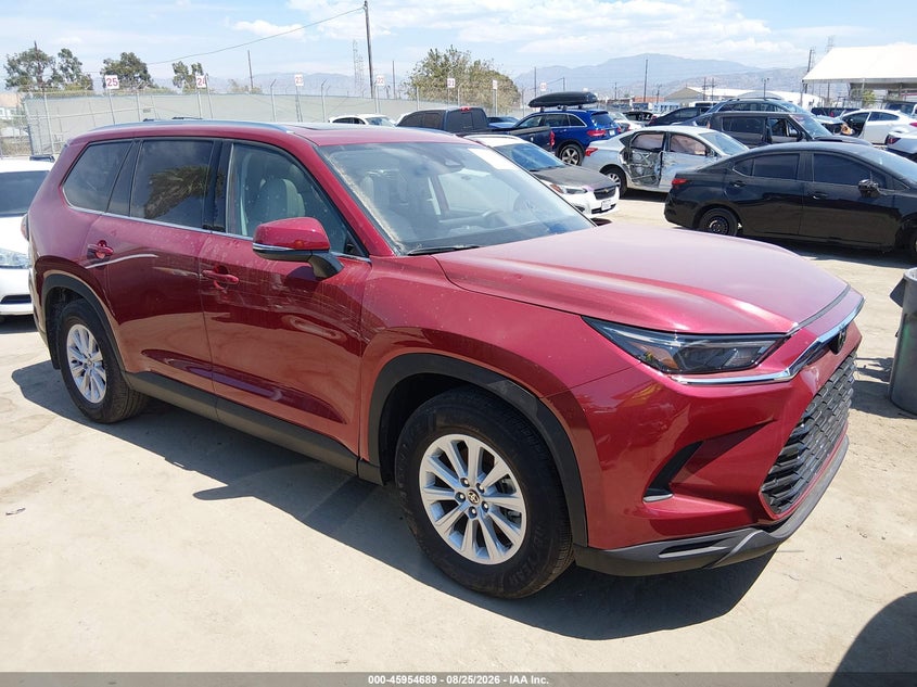 2025 Toyota Highlander VIN 5TDAAAA5XSS029085 — IAAI salvage auction photo