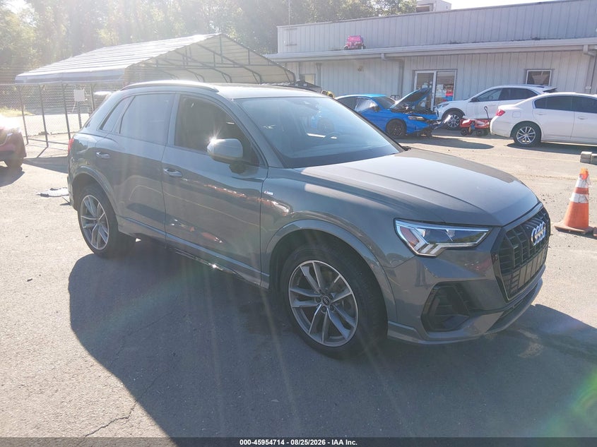 2022 Audi Q3 VIN WA1EECF32N1039128 — IAAI salvage auction photo