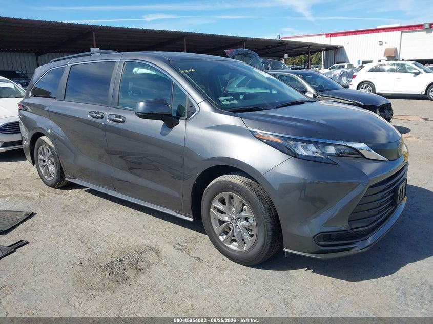 2025 Toyota Sienna VIN 5TDKRKEC9SS289117 — IAAI salvage auction photo