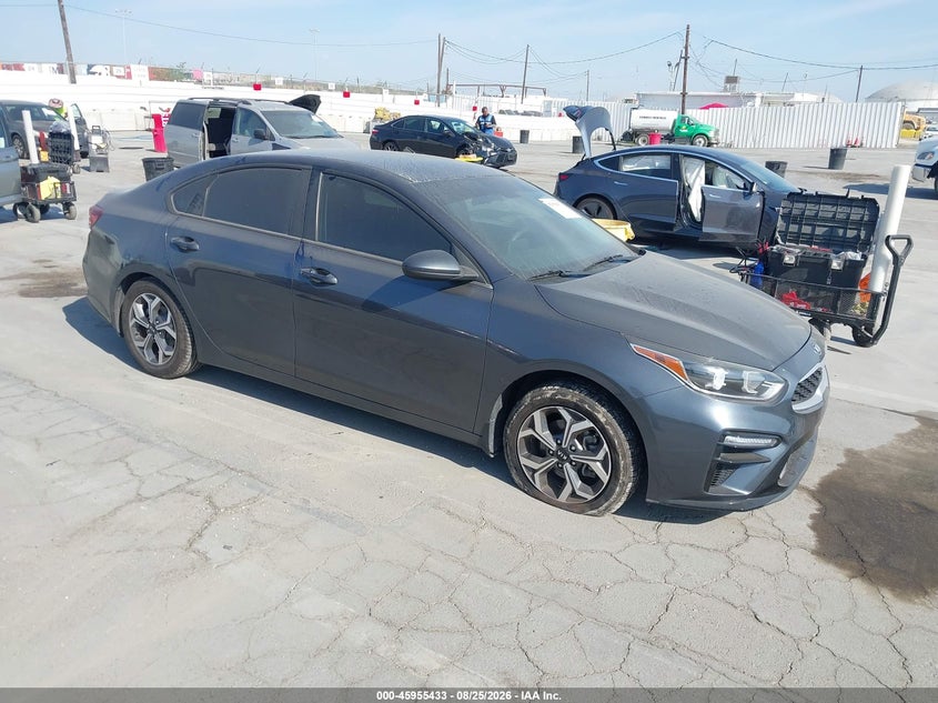 2020 Kia Forte VIN 3KPF24AD5LE217066 IAAI salvage auction — REAR END, Salvage (California), sold $2,800 on 2026-09-09 (photo 1)