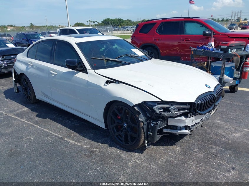2025 BMW VIN 3MW69CW05S8F36845 IAAI salvage auction — RIGHT FRONT, Wait Title, sold $17,550 on 2026-09-24 (photo 6)