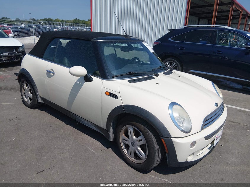 2006 Mini Cooper VIN WMWRF33586TF65697 IAAI salvage auction — FRONT END, Salvage (Illinois), sold $325 on 2026-10-15 (photo 1)