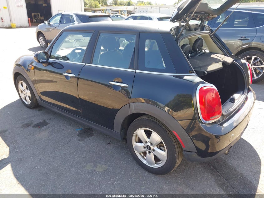 2018 Mini Hard top VIN WMWXU1C58J2F79132 IAAI salvage auction — WATER/FLOOD, Mv-907A (New York), sold $1,950 on 2026-09-07 (photo 3)
