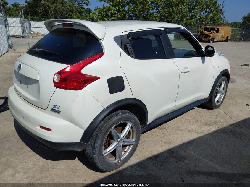 2011 Nissan Juke VIN JN8AF5MR6BT002026 IAAI salvage auction — NORMAL WEAR, Clear (Missouri), sold $25 on 2026-09-07 (photo 3)