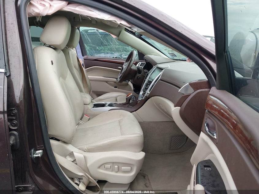 2015 Cadillac Srx VIN 3GYFNBE35FS597538 IAAI salvage auction — FRONT & REAR, Salvage Title, sold $300 on 2026-10-08 (photo 5)