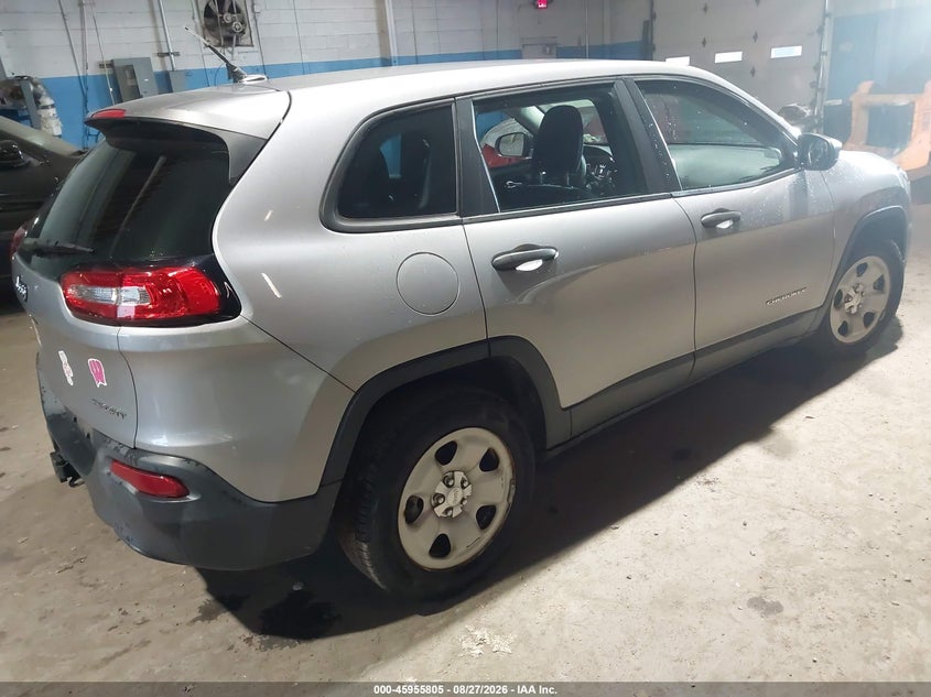 2014 Jeep Cherokee VIN 1C4PJLAB2EW170524 IAAI salvage auction — NORMAL WEAR, Clear (New Jersey), sold $1,675 on 2026-09-08 (photo 4)