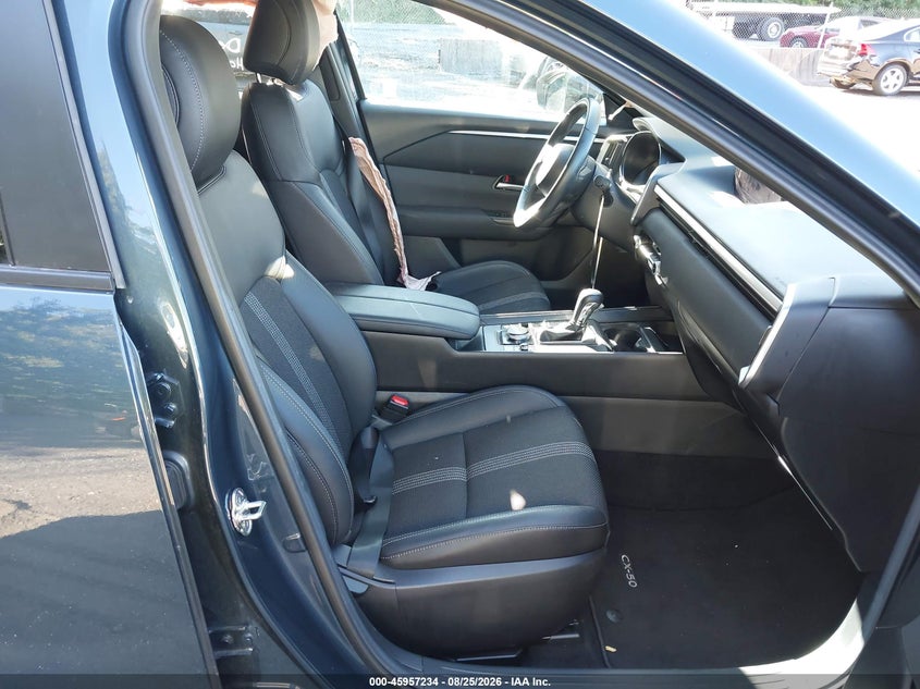 2026 Mazda Cx-50 VIN 7MMVABBL8TN459998 IAAI salvage auction — LEFT SIDE, Enterprise Vehicles Clear Only (Florida), sold $10,125 on 2026-08-26 (photo 5)