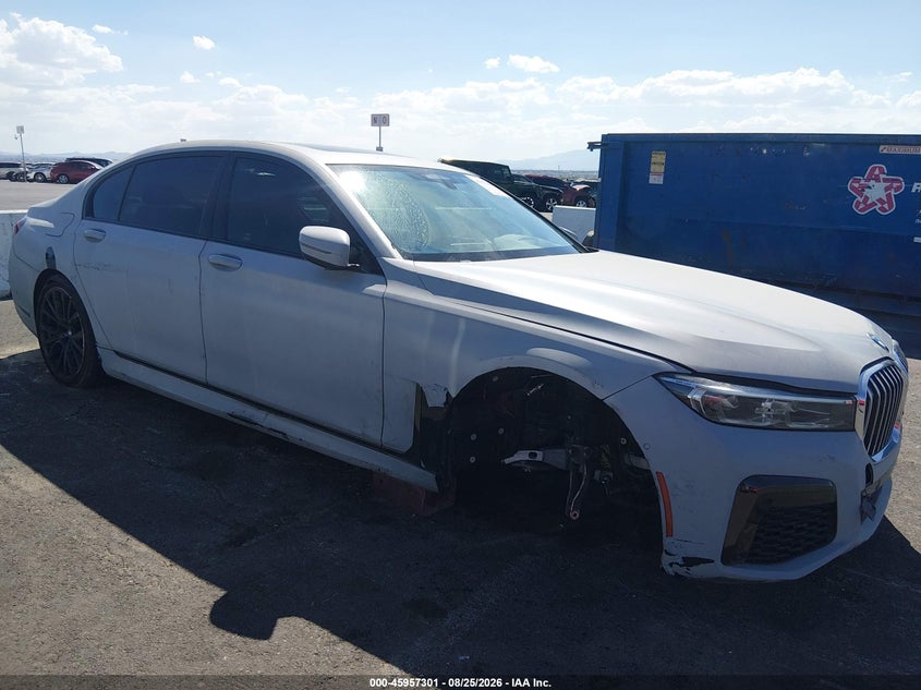 2021 BMW 7 series VIN WBA7U2C01MCF12395 — IAAI salvage auction photo