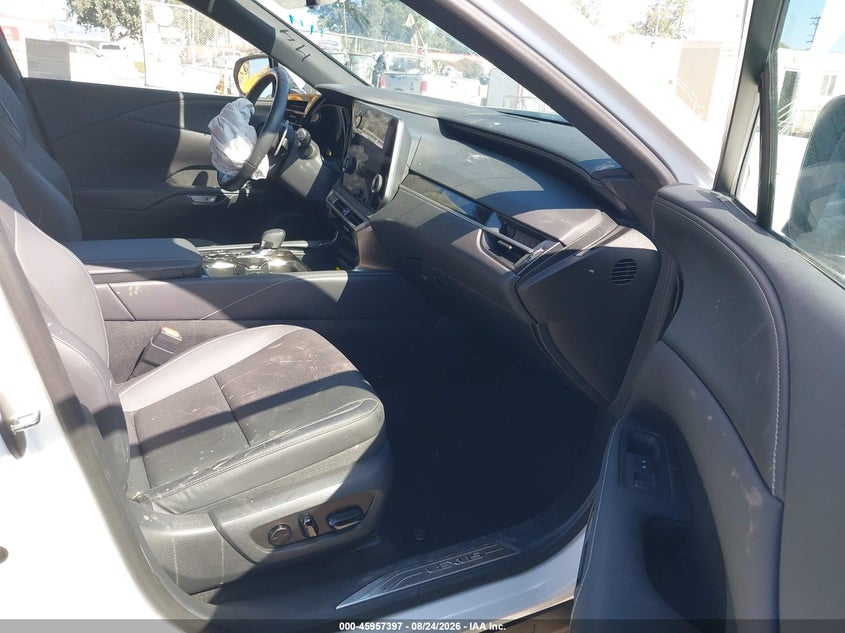 2024 Lexus Rx VIN 2T2BAMBA6RC045459 IAAI salvage auction — FRONT END, Wait Title, sold $19,100 on 2026-09-28 (photo 5)